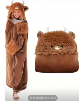 Cozy Hooded Fleece Blanket Cape for Couples - Cart...