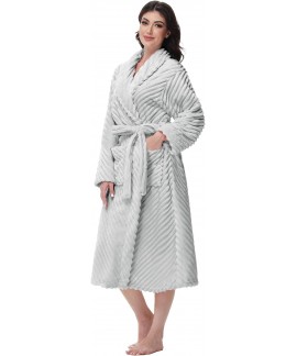 Ultra-Soft Fleece Women's Robe - Cozy Plush Long B...