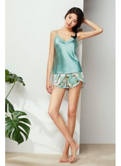 Retro Green sling ice silk pajama set for women luxury ladies silky nightwear