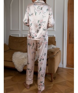 Elegant &Soft Floral Pattern Pajamas Set