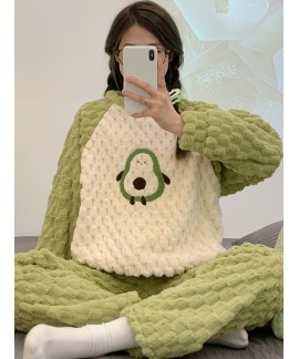 2 Piece Cute Avocado Pattren Pajama Set