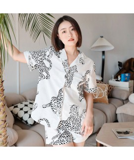 Personalized Leopard Print Women's Short-sleeved Shorts Set Breathable Cotton + Rayon Homewear Can Be Worn Outside Pajamas and Pajamas Summer