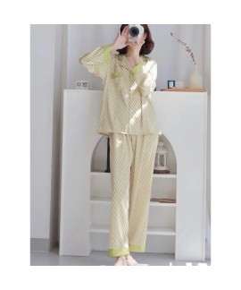 Ice Silk Pajama Set for Women in 2023 Autumn New Arrival with Long Sleeve and Long Pants in Fresh Lattice Pattern for Home Wear