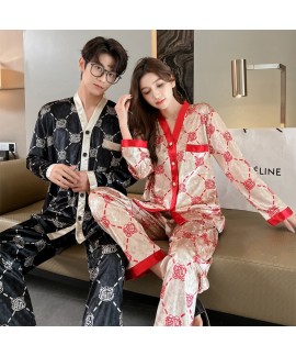 New Spring and Autumn Golden Velvet Women's Sleepwear, 2023 Long Sleeve Fashion Large Flower Can be Worn Out Home Wear