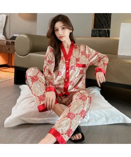 New Spring and Autumn Golden Velvet Women's Sleepwear, 2023 Long Sleeve Fashion Large Flower Can be Worn Out Home Wear