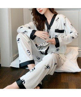 New Spring and Autumn Golden Velvet Women's Sleepwear, 2023 Long Sleeve Fashion Large Flower Can be Worn Out Home Wear