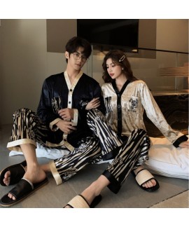 New Spring Autumn Golden Velvet Women's Pajamas 2023 Long-Sleeved Internet Celebrity Couple Fashion Large Flowers Wearable Home Clothes