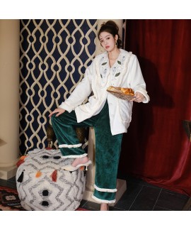 Silver thread embroidery large lapel pajamas two-piece suit can be worn outside flannel home service coral fleece long-sleeved new