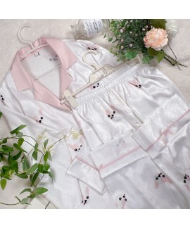 2023 New Arrival Women's Butter Pattern Long Sleeve Ice Silk Pajama Set for Home Wear with High-end Sense Word Pattern for Outdoor Wear