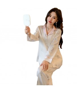 2023 New Arrival Women's Adorable and Cute Bunny Home Wear Ice Silk Pajama Set with High-end Sense Word Pattern for Outdoor Wear