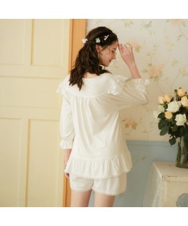 White Oversized Cotton Loose Middle Sleeve Shorts Ladies Pajamas Set For Summer