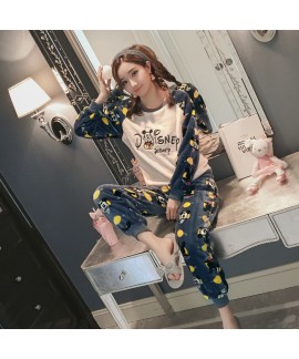 New Thick Round Neck Embroidered Disney Ladies Flannel Pajamas Set For Winter