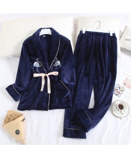 Long Sleeve Sweet Lapel Warm Flannel Ladies Pajama...