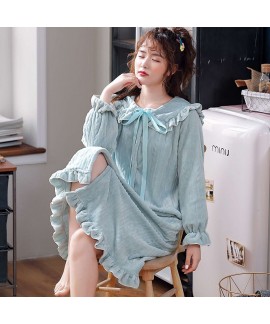 New Fashion Lace Flannel Nightdress For Winter