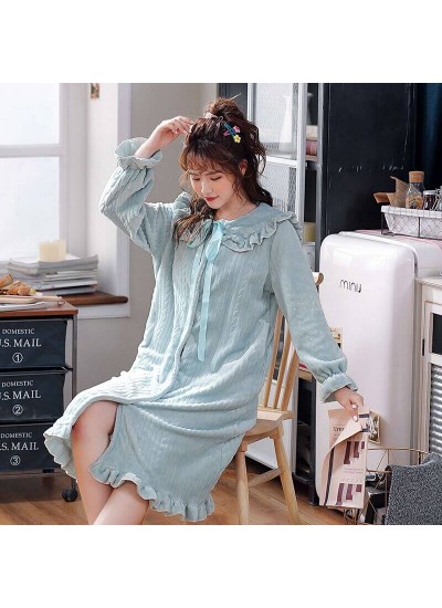 New Fashion Lace Flannel Nightdress For Winter