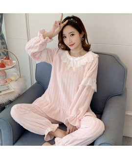 Warm Pullover Round Neck Long Sleeves Thick Lace Flannel Ladies Pajamas
