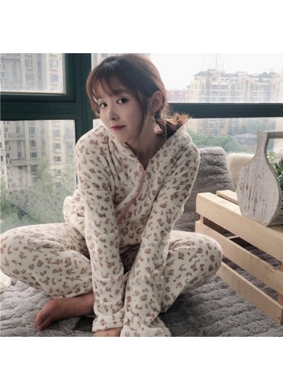 New Leopard Hooded Warm Wearable Flannel Women's Pajamas Set For Winter