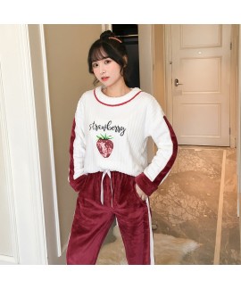 New Flannel Long Sleeve Strawberry Pattern Ladies Pajama Set For Winter