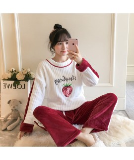 New Flannel Long Sleeve Strawberry Pattern Ladies Pajama Set For Winter