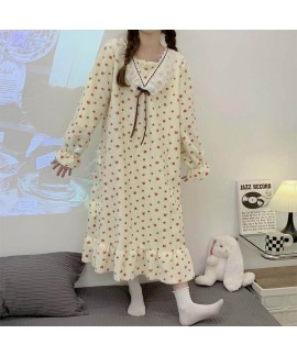 Autumn and Winter Sweet Princess Heart-shaped Print Loose Women's Long Flannel Nightgown