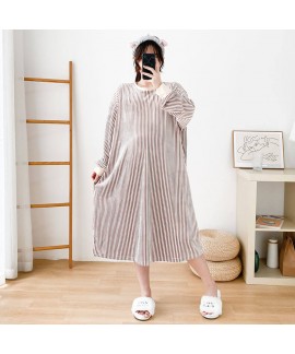 Fat Girl Striped Old-fashioned Flannel Nightgown M...