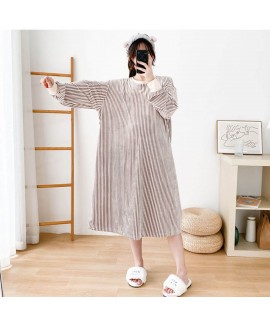 Fat Girl Striped Old-fashioned Flannel Nightgown Maternity Mid-length Pajama Dress