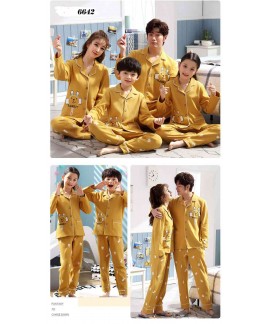 a family of three cotton clothing long-sleeved parent-child pajamas home service