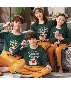 Cotton long-sleeved family of three mother and dau...