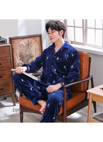 New male's flannel pajama set Comfy sleepwear for men