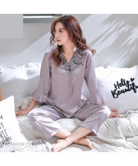 Elegant ladies silky nightwear for spring long sleeves silk like sets of pajamas for women