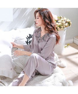 Elegant ladies silky nightwear for spring long sleeves silk like sets of pajamas for women