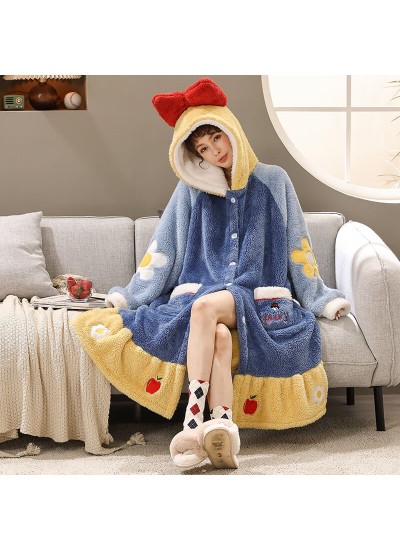 Disney Snow White pajamas female autumn winter coral velvet female long pajamas Wholesale and Retail