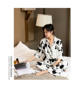 Autumn ice silk pajamas three-quarter sleeve trousers black white rose ladies suit wholesale