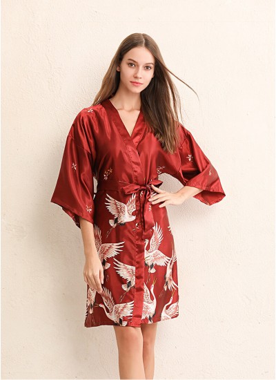 Ice Silk Nightgown Female Thin Section Silk Long Bathrobes Crane Pajamas Sexy Nightgown