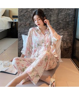 Silk-Like Daffodil 3/4 Sleeve Trousers Lapel Pajama Set