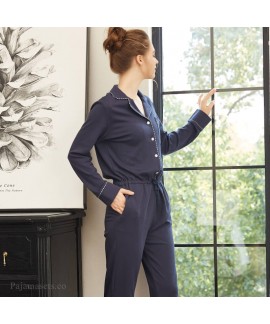 One piece long sleeve women's cotton pajamas can be worn outside